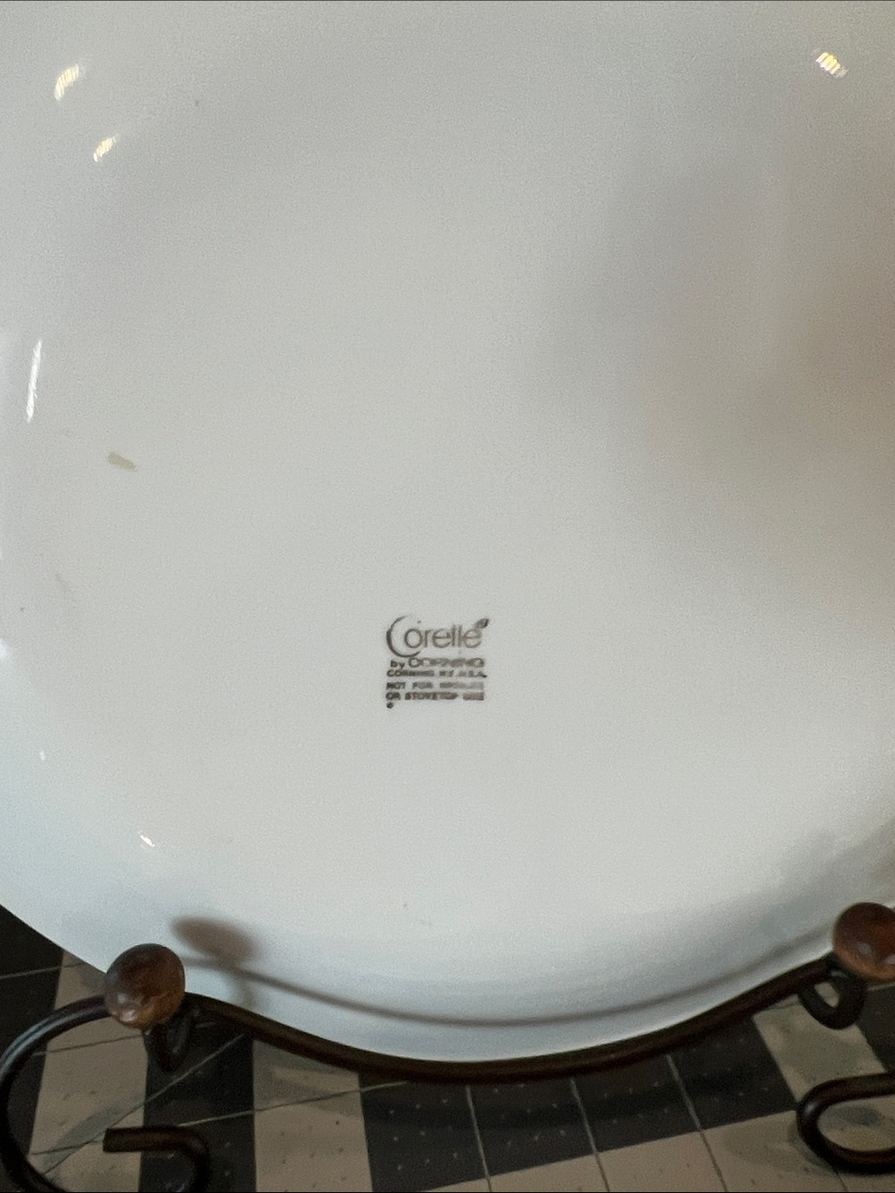 Corelle Burgandy Rose Dinner Plates- Set of 3 - Picture 2 of 7